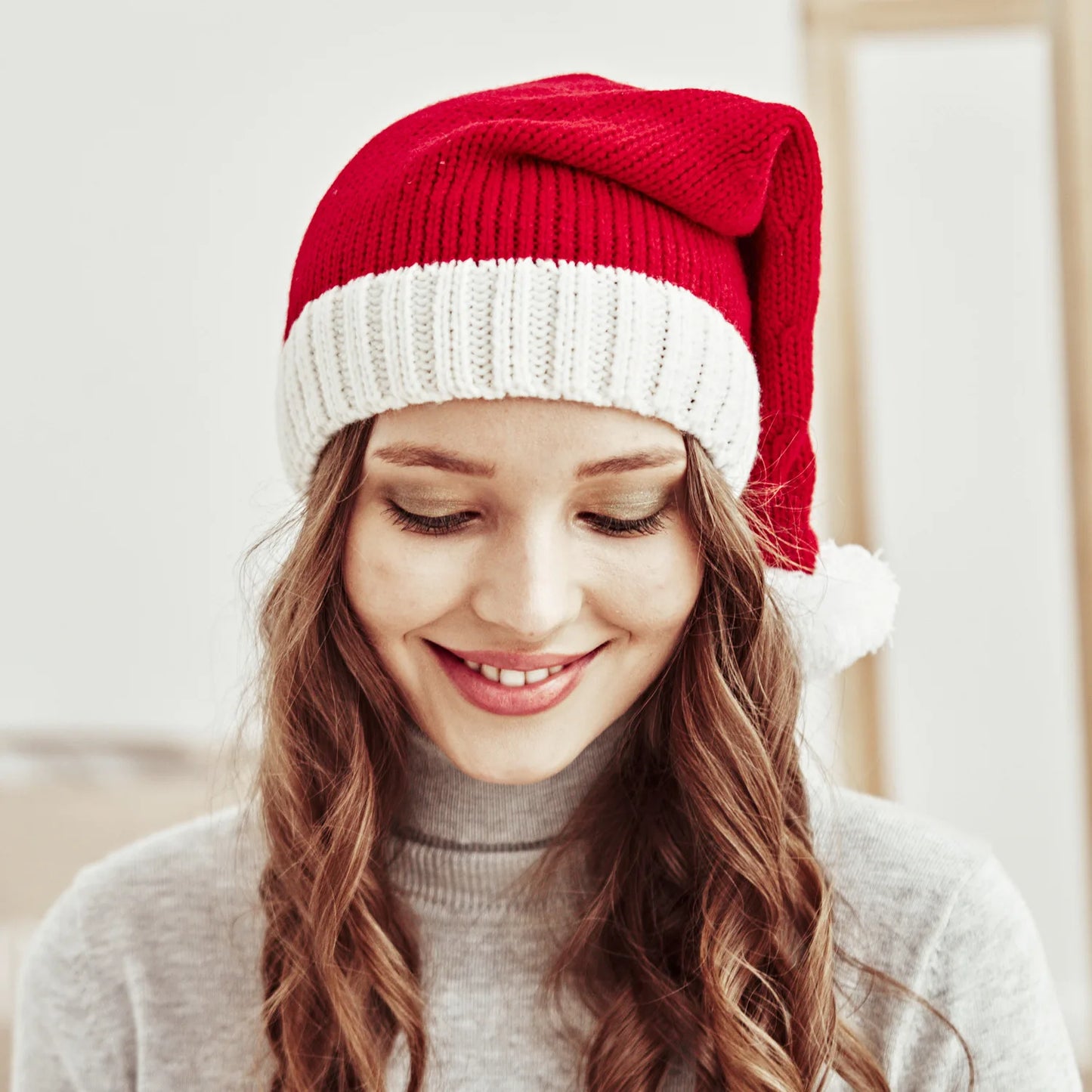 Santa Claus Hat – Knitted with Cute Pom-pom ⭐⭐⭐⭐⭐